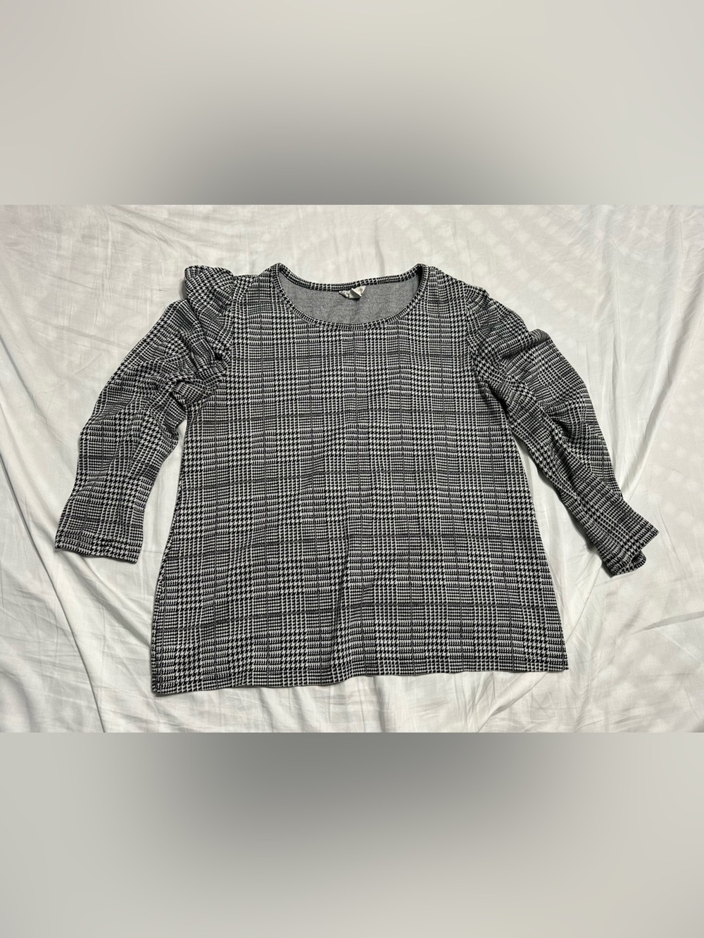 Cato Black & White Plaid Ruffle Sleeve Top